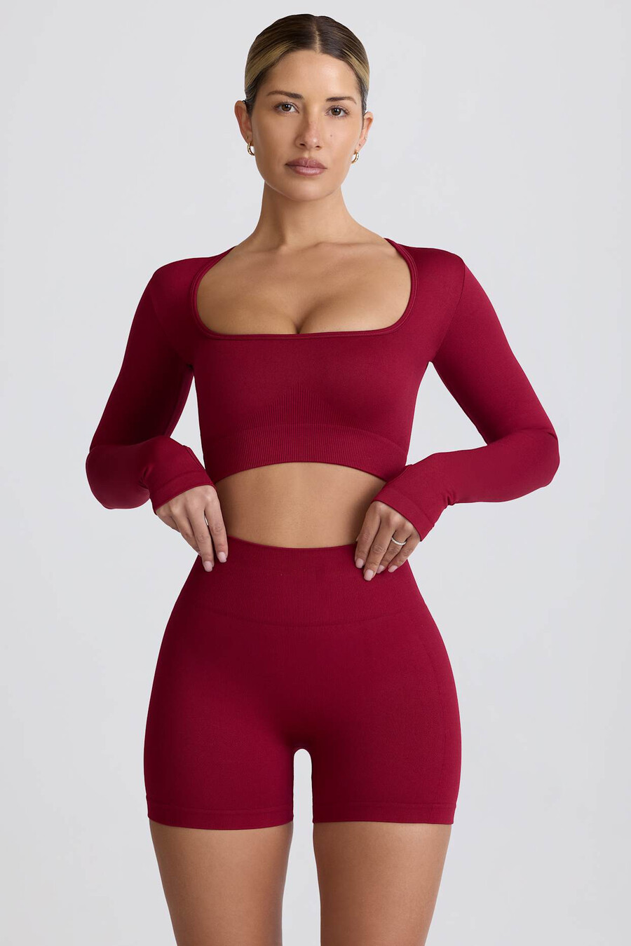 super sculpt bešavne mini kratke hlače visokog struka u bordo boji