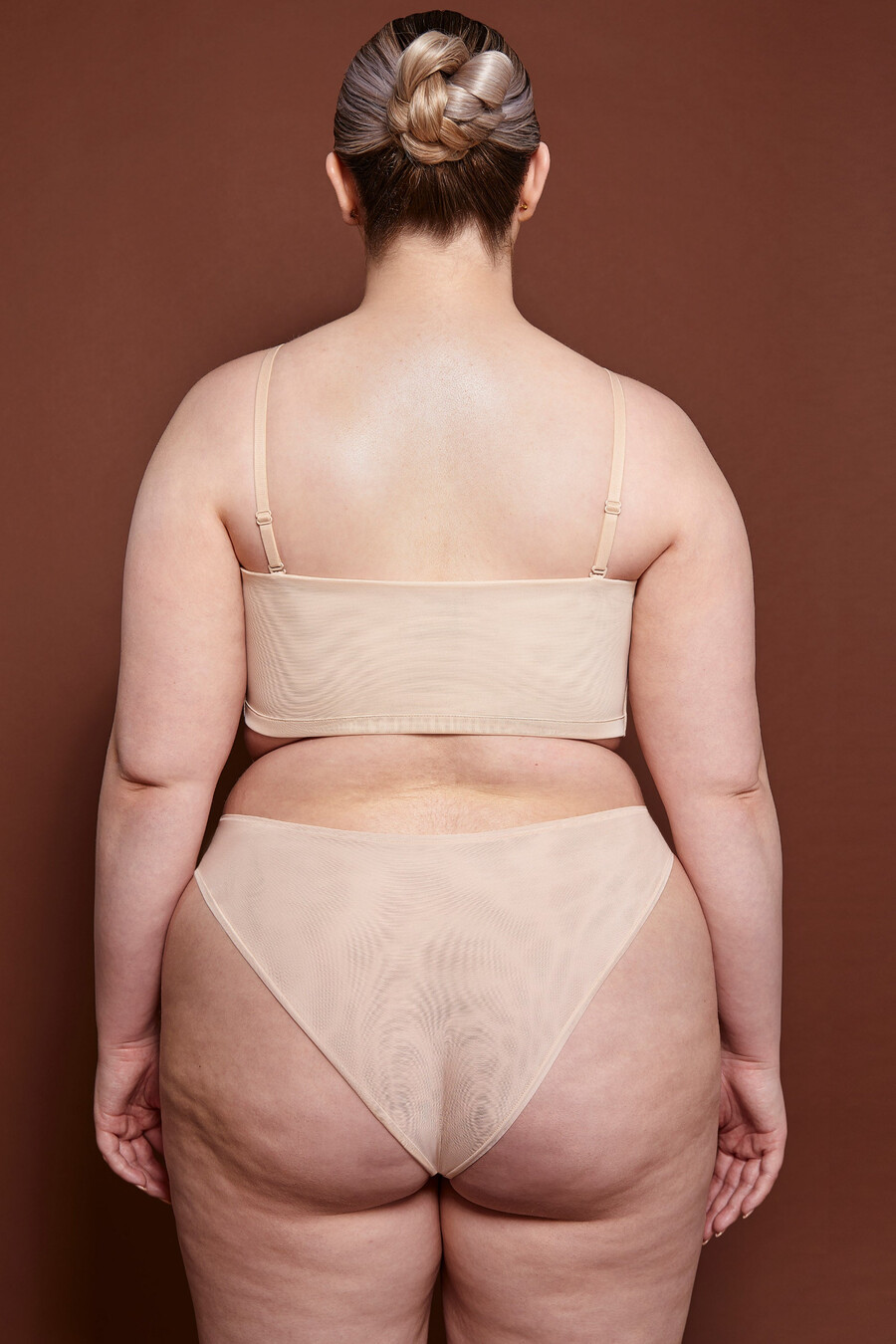 mekani mrežasti grudnjak bandeau u bež boji
