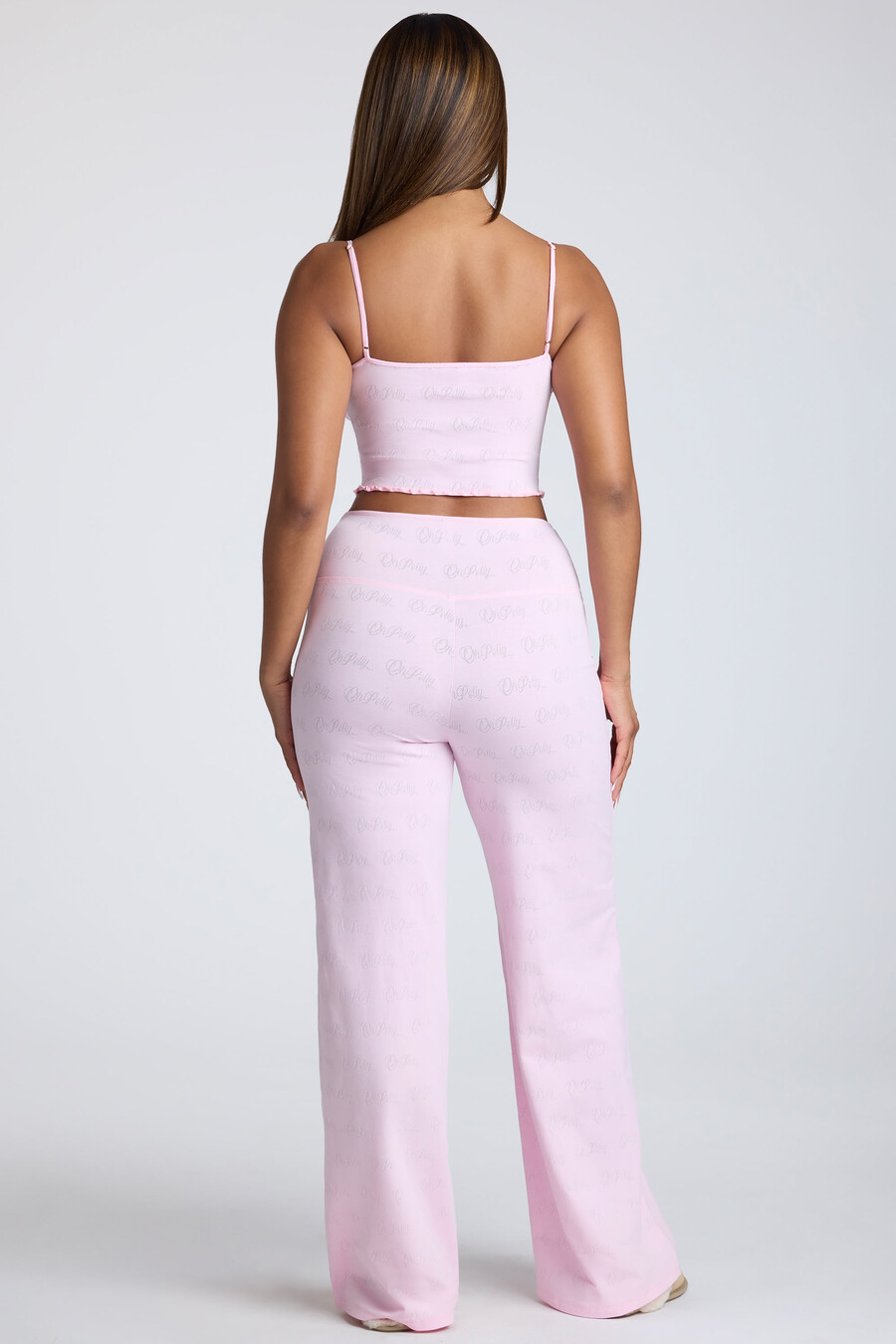 crop top s naramenicama i naborima u ružičastoj boji