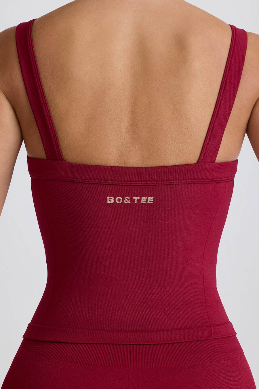 super sculpt bešavni dugi top bez rukava u bordo boji