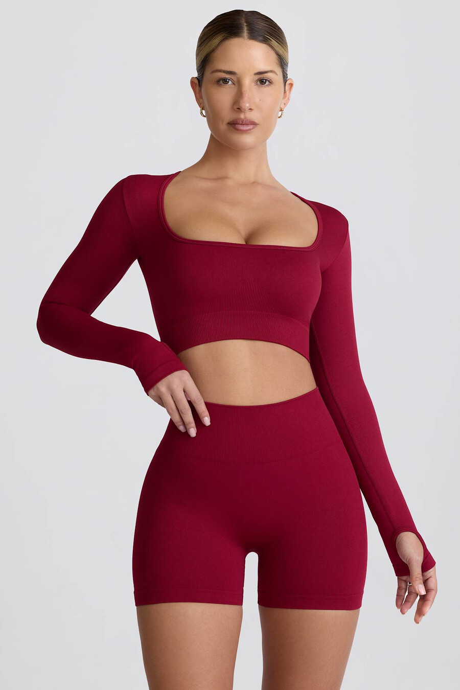 super sculpt bešavni kratki top dugih rukava u bordo boji