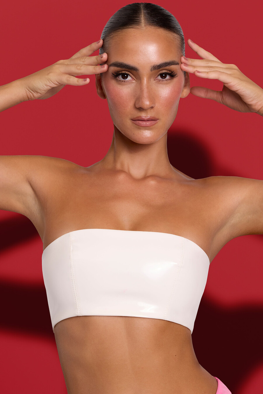 vinilni bandeau bralet u bijeloj boji